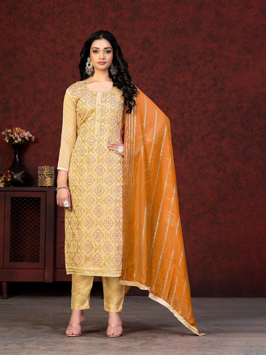 SHADOW & SAINING Bandhani Printed Unstitched Dress Material With Dupatta, Beige
SHADOW & SAINING Bandhani Printed Unstitched Dress Material With Dupatta, Beige