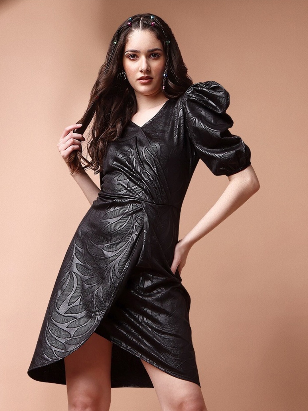 UDBHAV TEXTILE Embossed Abstract Printed Puff Sleeves Gathered Cotton Wrap Dress, Black
UDBHAV TEXTILE Embossed Abstract Printed Puff Sleeves Gathered Cotton Wrap Dress, Black