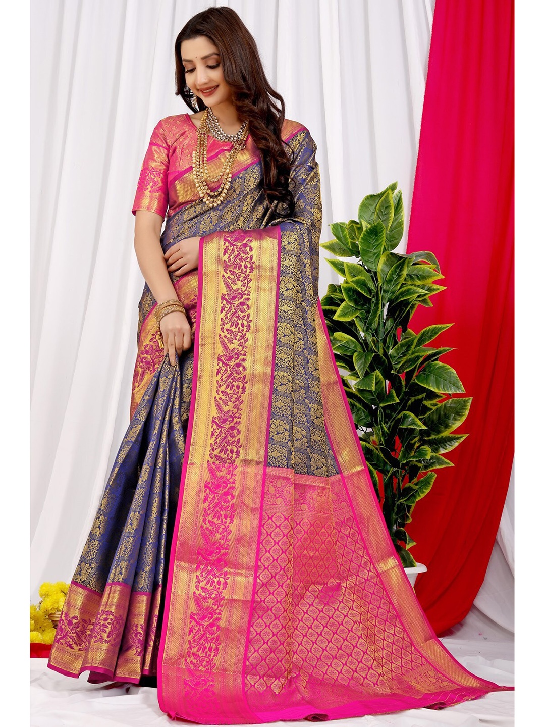 AVANTIKA FASHION Ethnic Motif Woven Design Zari Pure Silk Designer Kanjeevaram Saree, Blue
AVANTIKA FASHION Ethnic Motif Woven Design Zari Pure Silk Designer Kanjeevaram Saree, Blue
