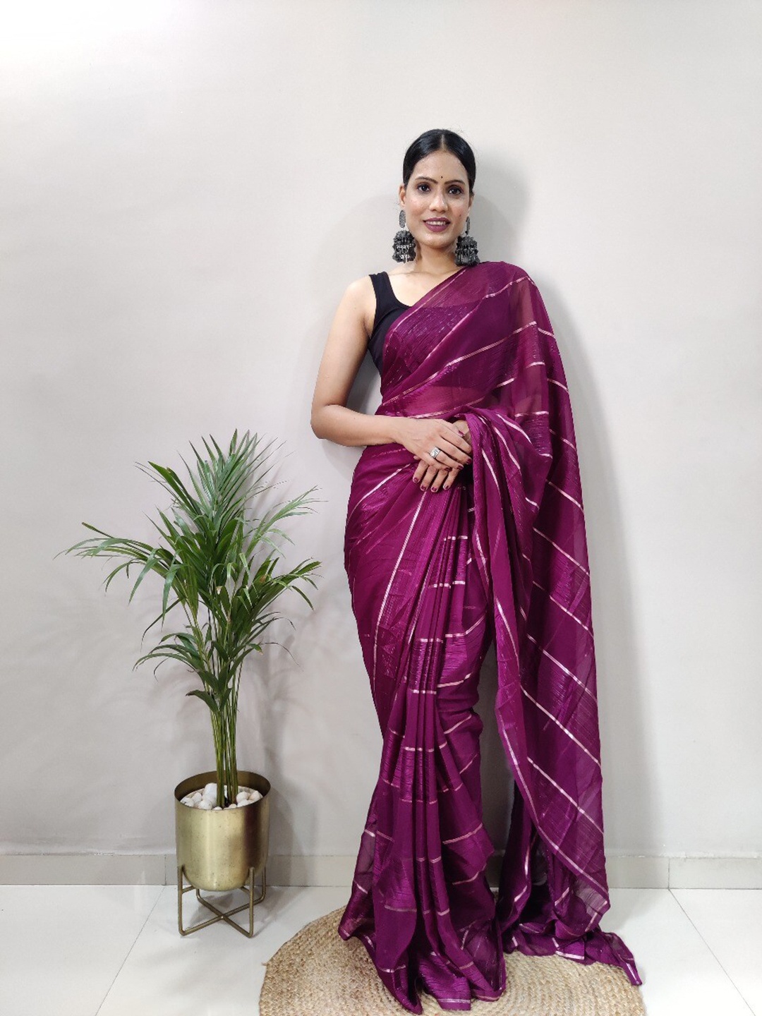 VEERAX Striped Pure Silk Saree, Purple