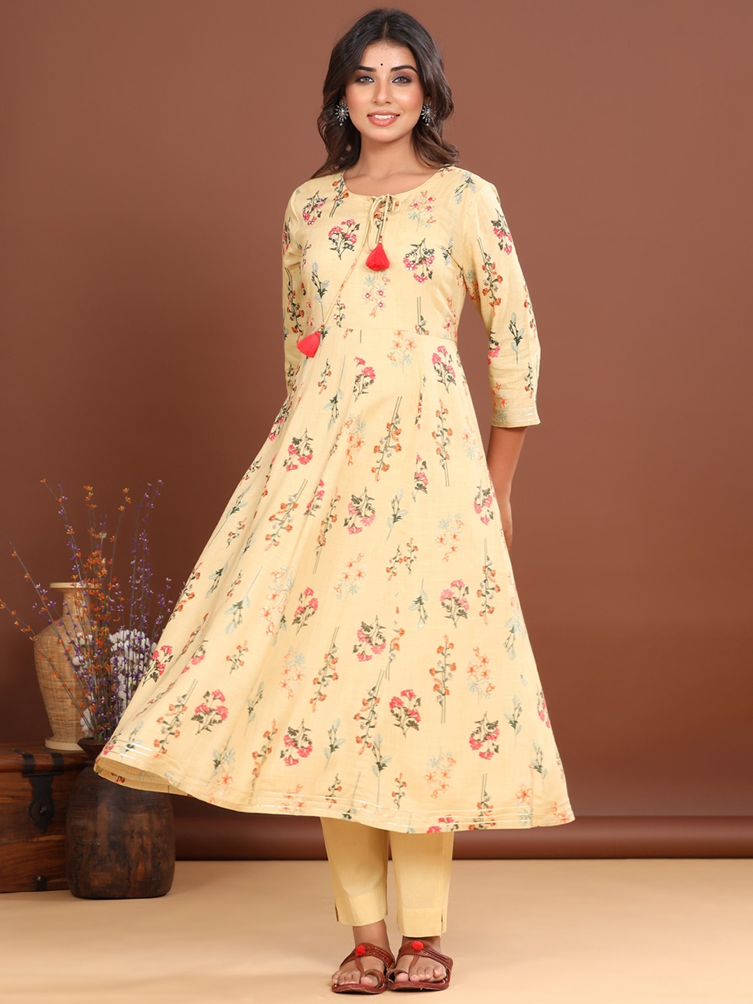 PIROH Floral Printed Sequinned Detail Anarkali Kurta & Trousers With Dupatta, Yellow
PIROH Floral Printed Sequinned Detail Anarkali Kurta & Trousers With Dupatta, Yellow