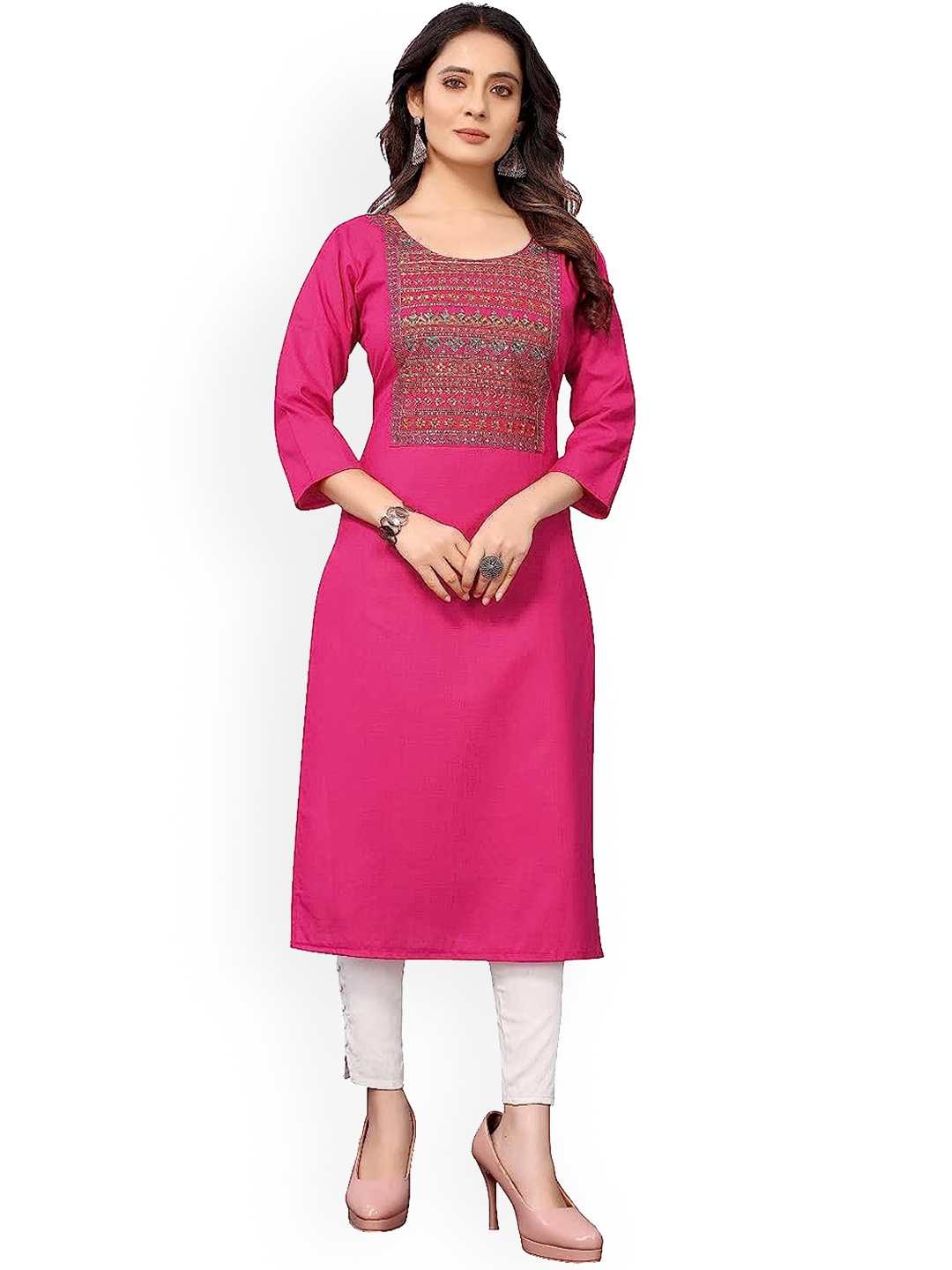 PERFECTBLUE Floral Yoke Design Thread Work Detail Regular Kurta with Trousers, Pink
PERFECTBLUE Floral Yoke Design Thread Work Detail Regular Kurta with Trousers, Pink