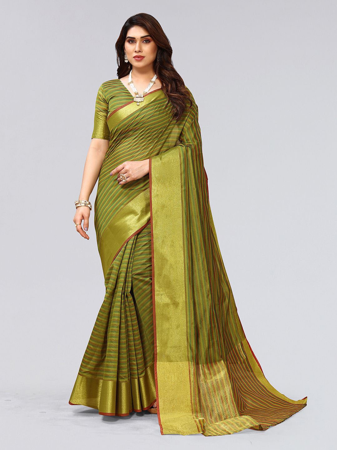 KALINI Horizontal Striped Zari Saree, Green
