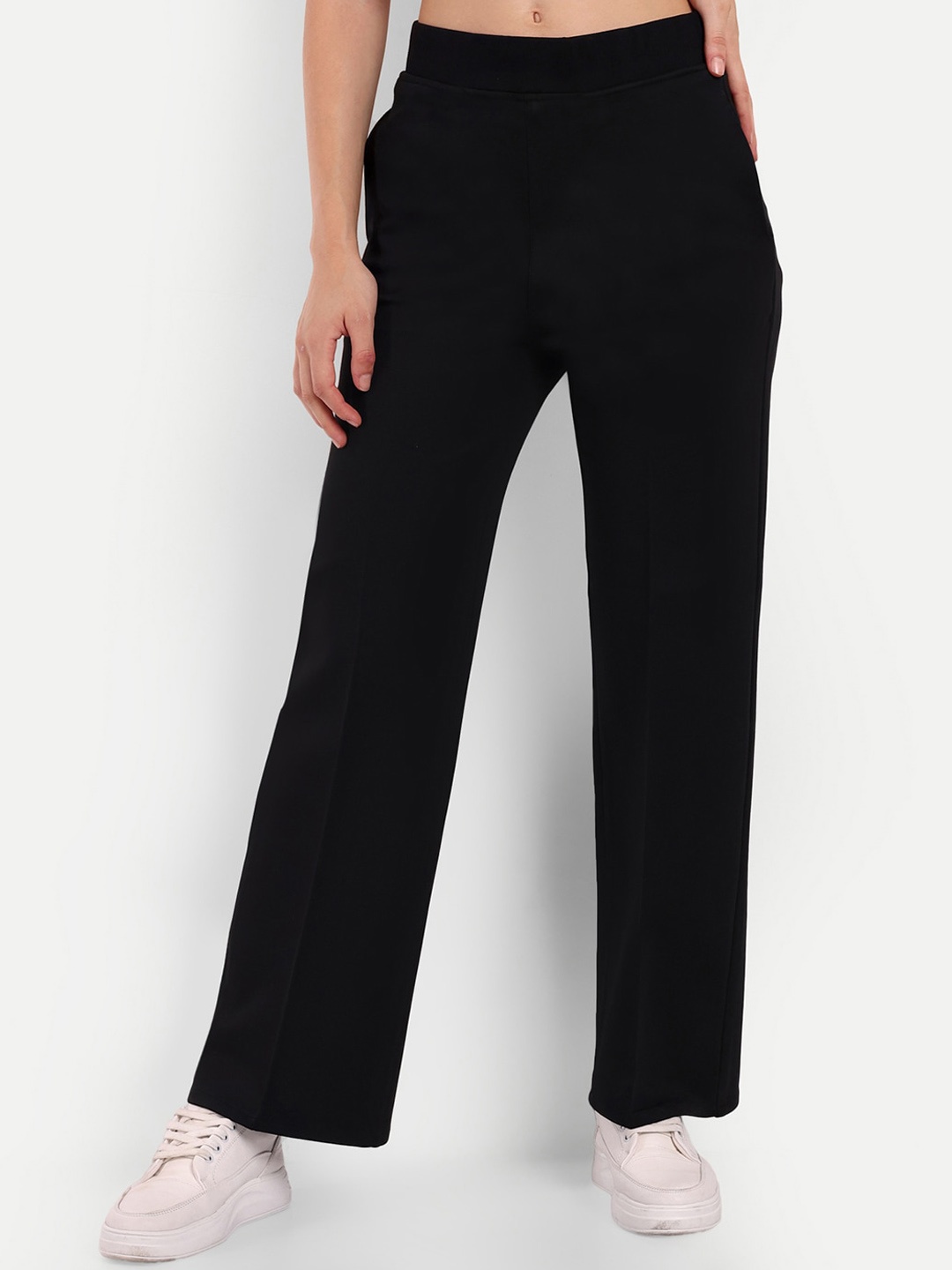 Next One Women Relaxed Straight Leg Straight Fit High-Rise Easy Wash Parallel Trousers, Black
Next One Women Relaxed Straight Leg Straight Fit High-Rise Easy Wash Parallel Trousers, Black