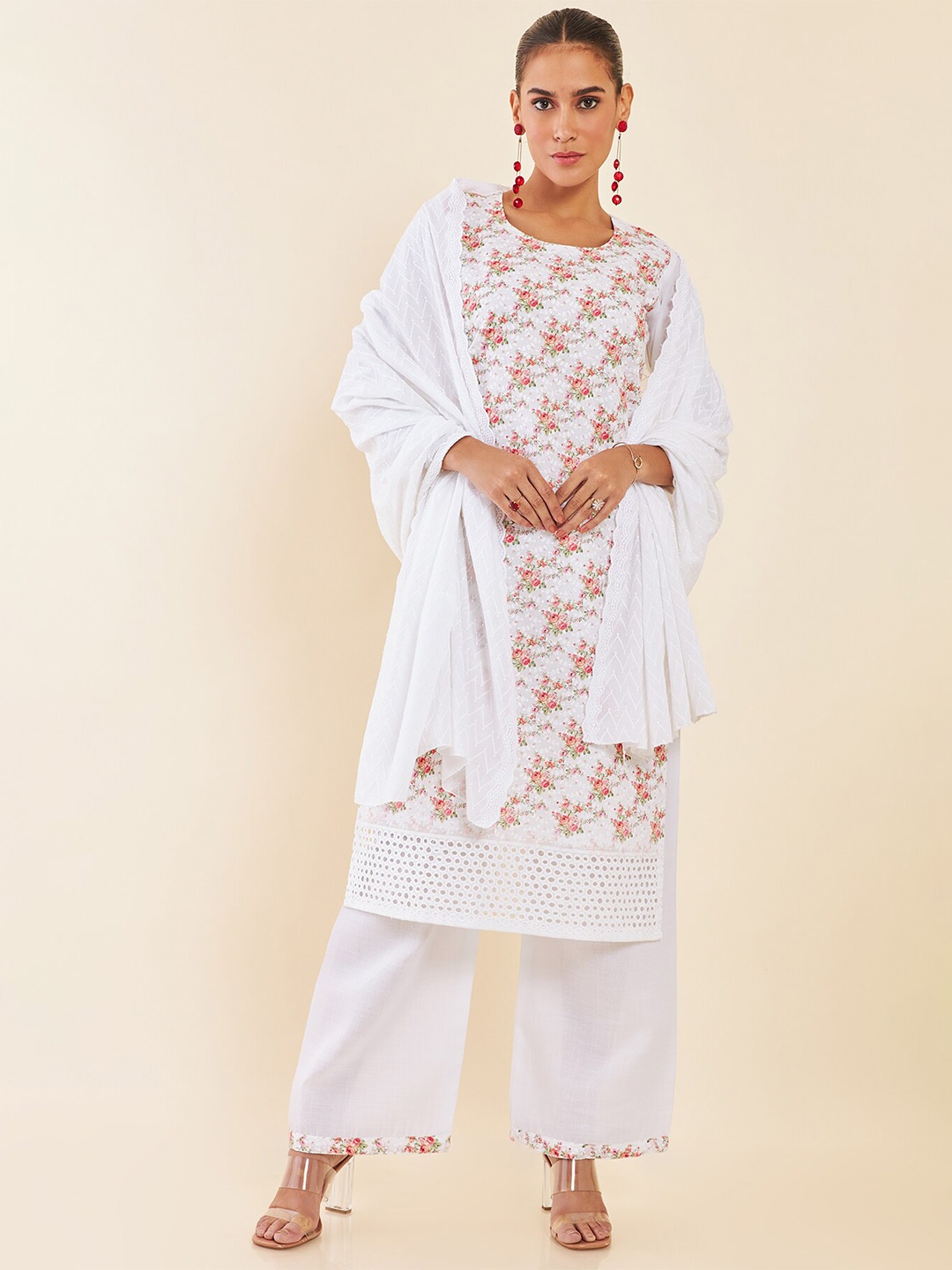 Soch White & Pink Floral Sequinned Embroidered Pure Cotton Unstitched Dress Material
Soch White & Pink Floral Sequinned Embroidered Pure Cotton Unstitched Dress Material