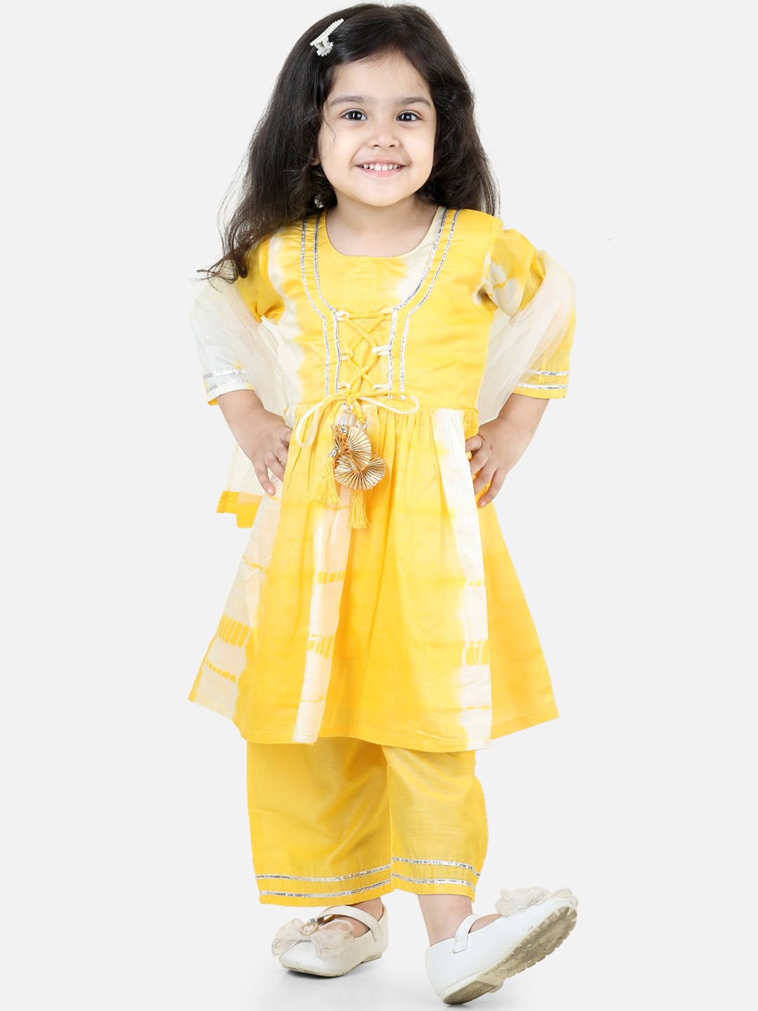BownBee Girls Tie And Dye Printed Anarkali Kurta & Trouser With Dupatta, Yellow
BownBee Girls Tie And Dye Printed Anarkali Kurta & Trouser With Dupatta, Yellow