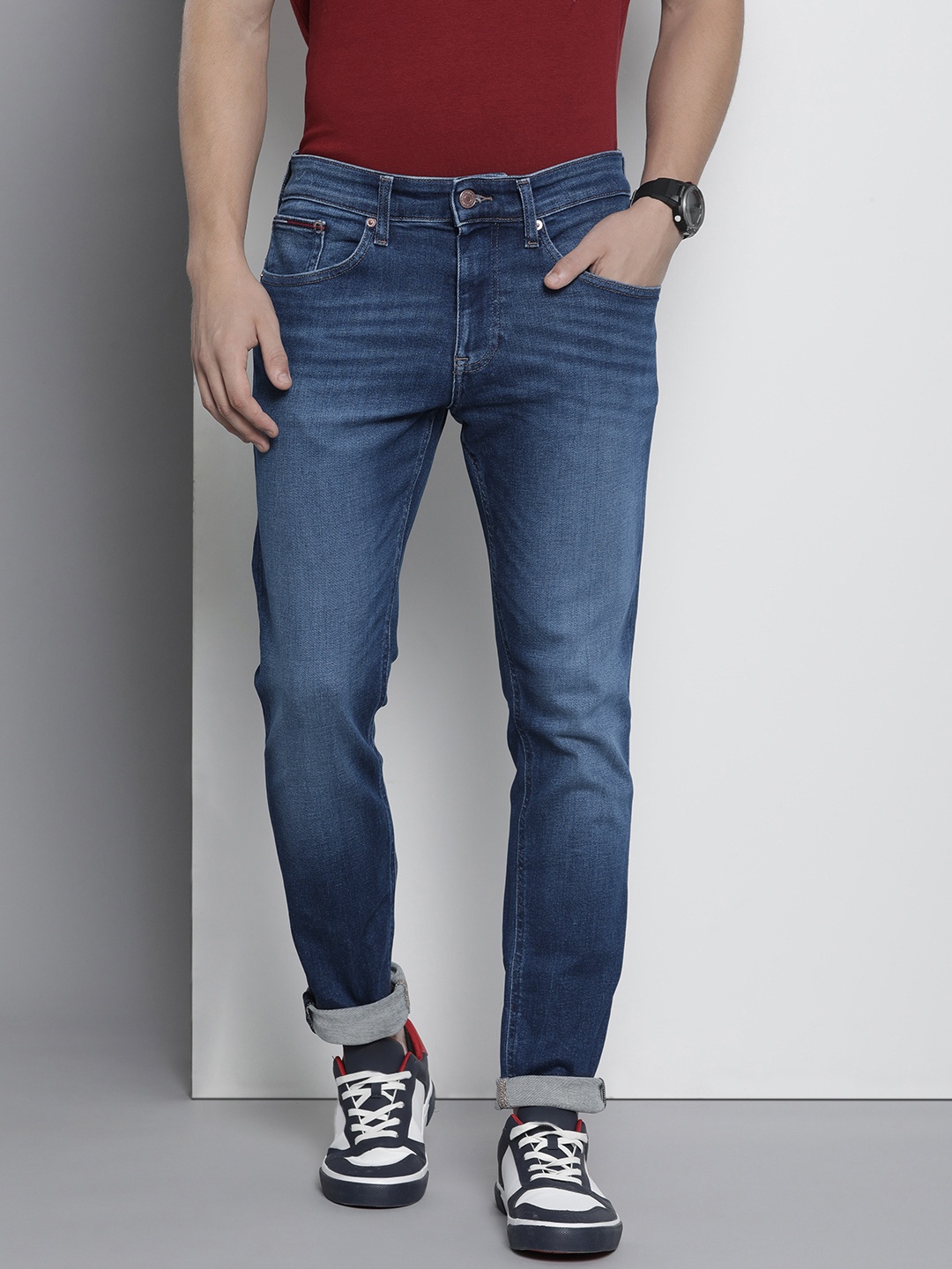 Tommy Hilfiger Men Austin Slim Tapered Fit Heavy Fade Stretchable Casual Jeans, Blue
Tommy Hilfiger Men Austin Slim Tapered Fit Heavy Fade Stretchable Casual Jeans, Blue