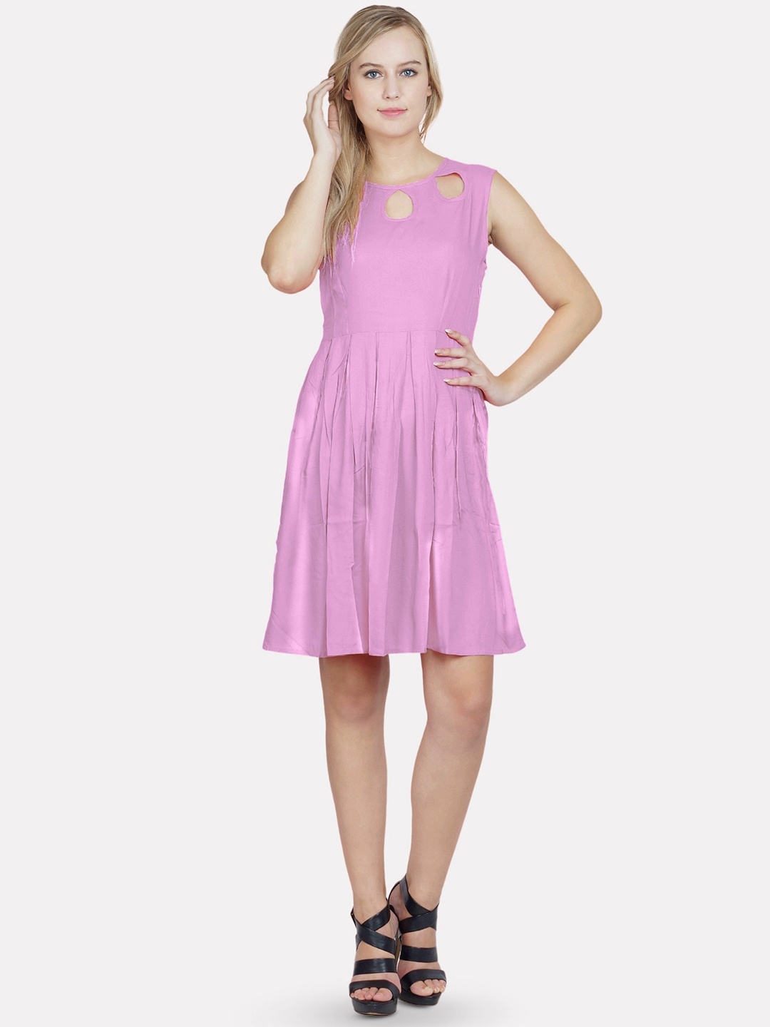 PATRORNA Pleated Cut-Outs Detail Round Neck Sleeveless Cotton Casual Fit & Flare Dress, Pink
PATRORNA Pleated Cut-Outs Detail Round Neck Sleeveless Cotton Casual Fit & Flare Dress, Pink