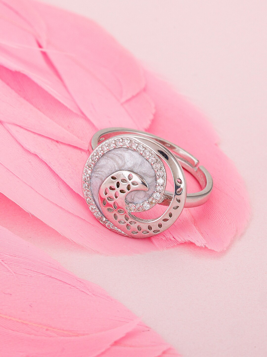 GIVA 925 Sterling Silver Rhodium-Plated CZ Studded Adjustable Finger Ring
GIVA 925 Sterling Silver Rhodium-Plated CZ Studded Adjustable Finger Ring