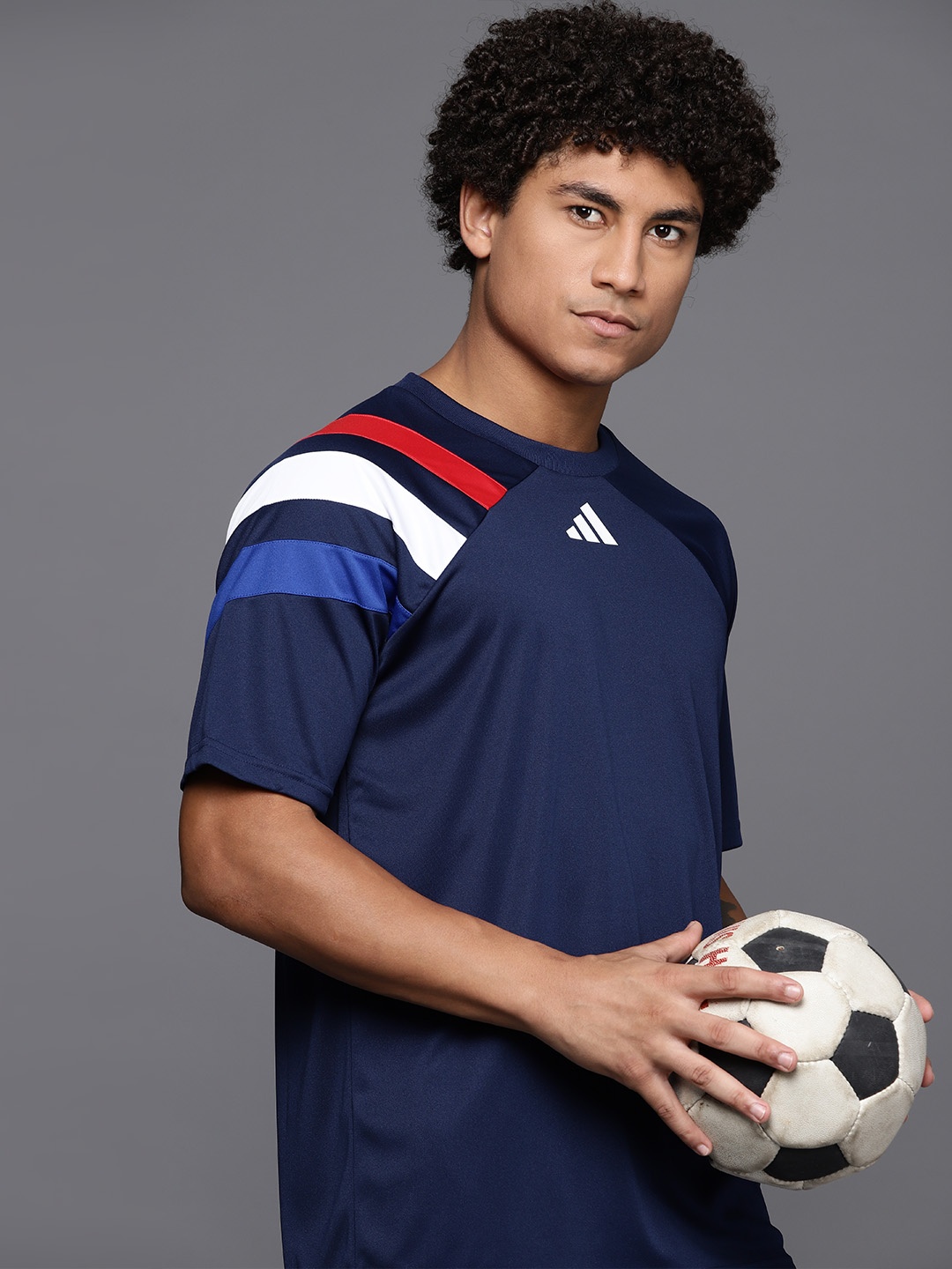 ADIDAS Striped Regular Fit Aeroready FORTORE23 JSY Football T-shirt with Brand Logo Detail, Navy blue
ADIDAS Striped Regular Fit Aeroready FORTORE23 JSY Football T-shirt with Brand Logo Detail, Navy blue