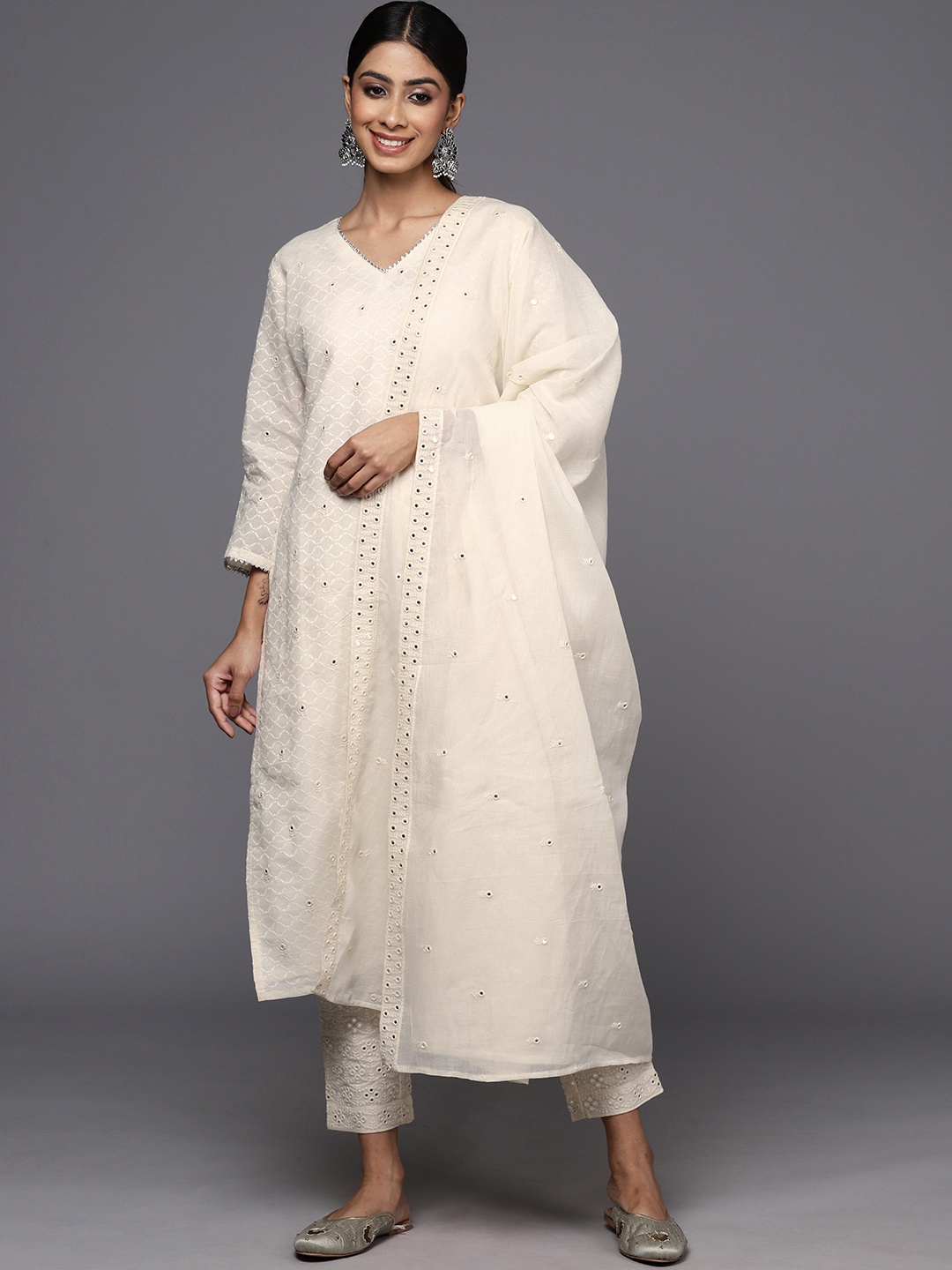 Libas Women Floral Embroidered Mirror Work Pure Cotton Kurta with Trousers & With Dupatta, Off white
Libas Women Floral Embroidered Mirror Work Pure Cotton Kurta with Trousers & With Dupatta, Off white