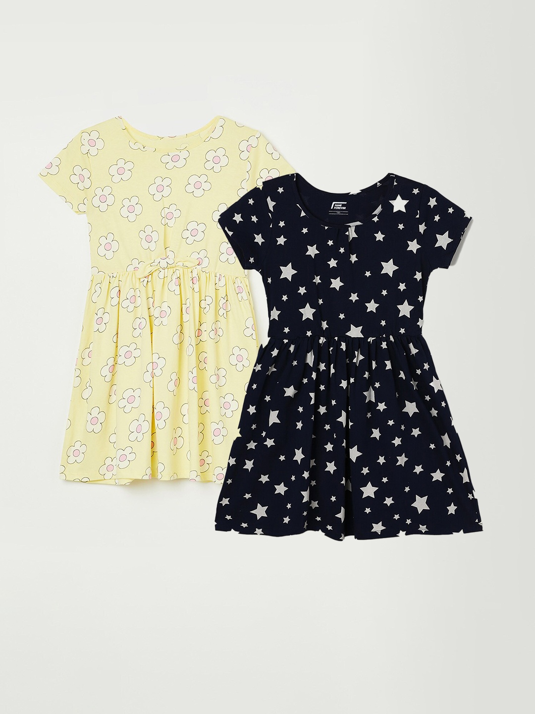 Fame Forever by Lifestyle Girls Pack Of 2 Printed Fit & Flare Cotton Dresses, Navy blue
Fame Forever by Lifestyle Girls Pack Of 2 Printed Fit & Flare Cotton Dresses, Navy blue