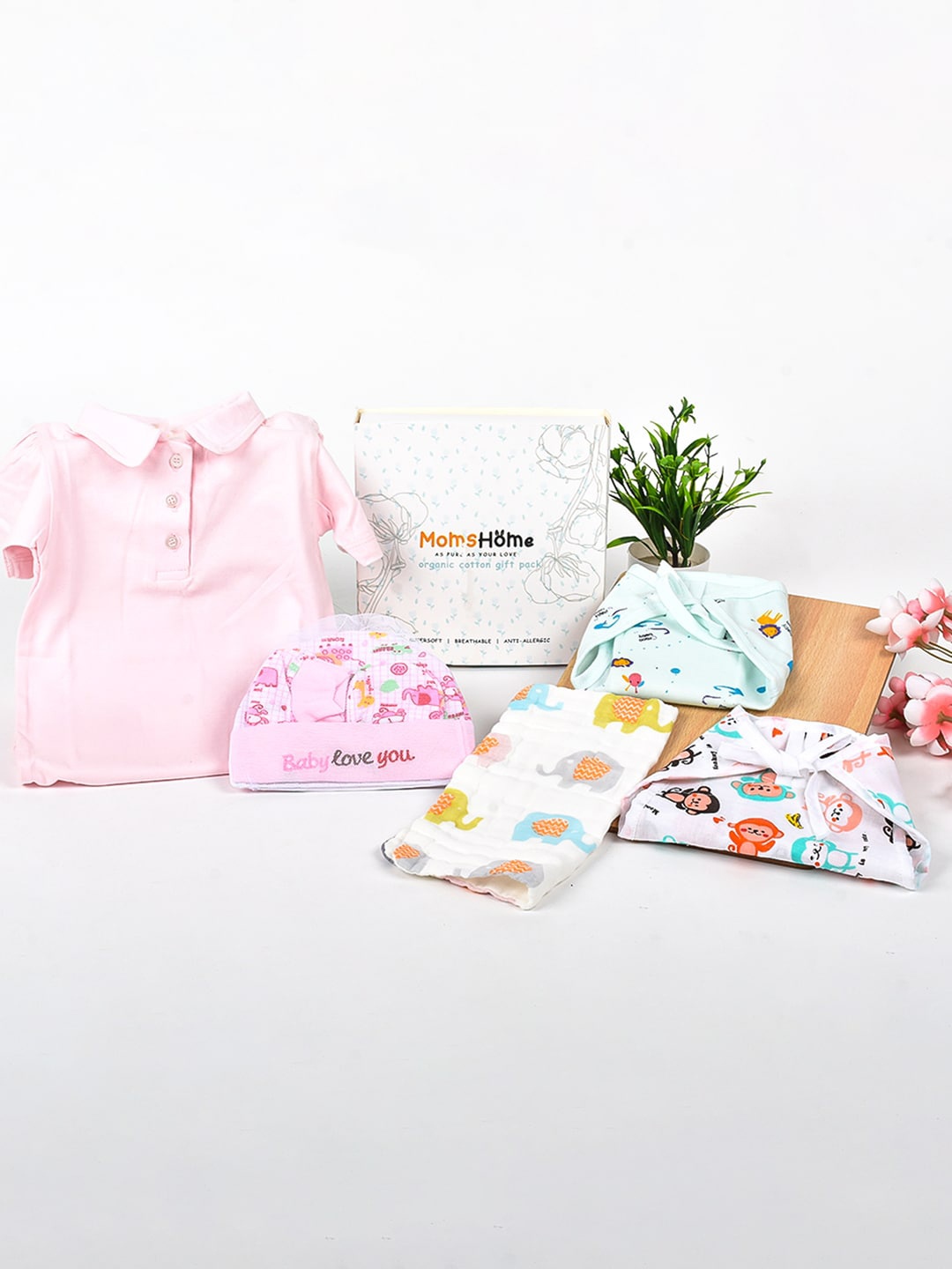 Moms Home Infants Pack of 7 Conversational Printed Organic Cotton Baby Apparel Gift Set, White
Moms Home Infants Pack of 7 Conversational Printed Organic Cotton Baby Apparel Gift Set, White