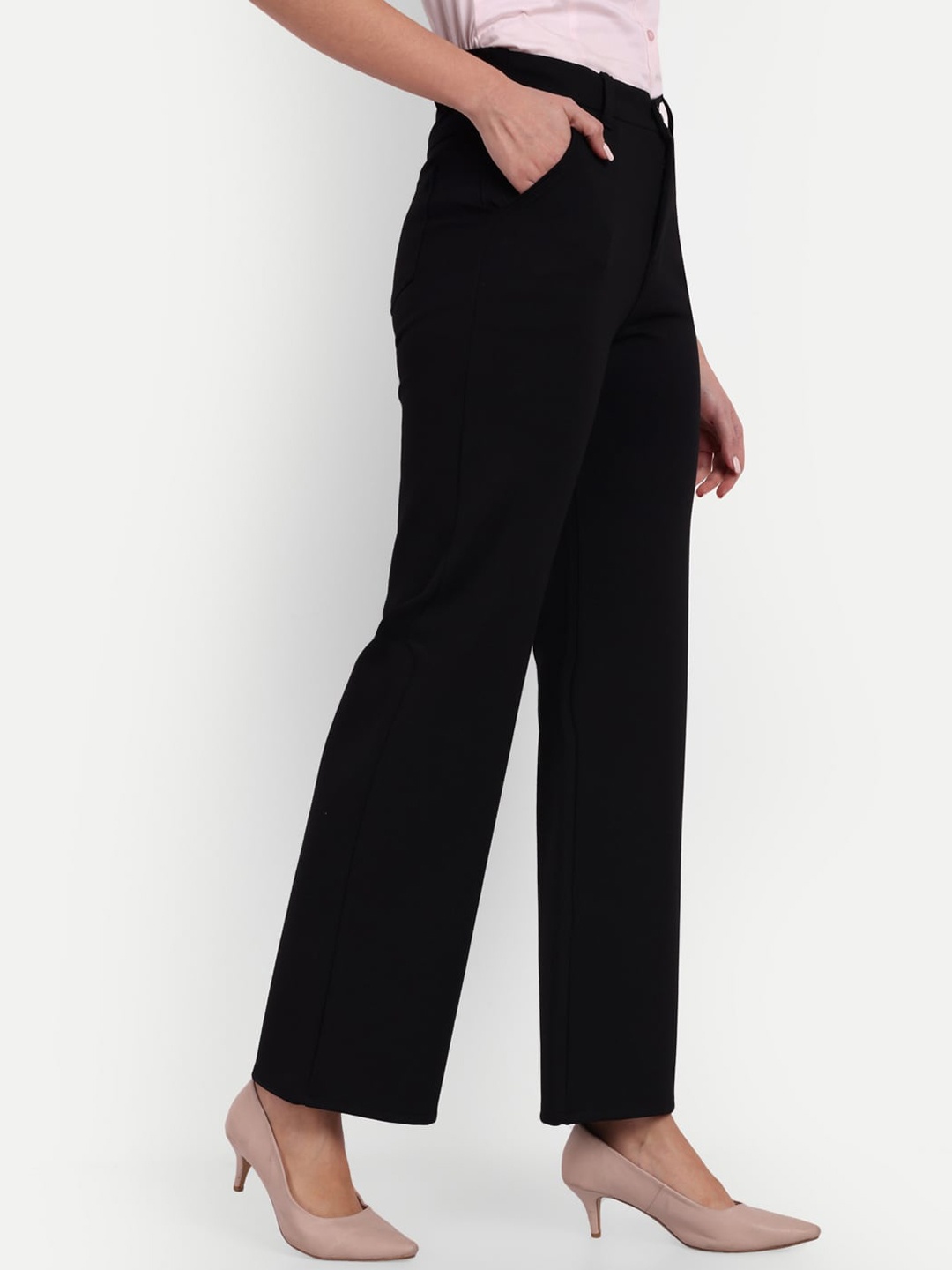 Next One Women Relaxed Straight Leg Loose Fit High-Rise Easy Wash Formal Trousers, Black
Next One Women Relaxed Straight Leg Loose Fit High-Rise Easy Wash Formal Trousers, Black