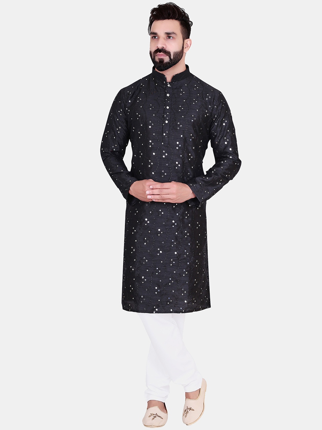 Avaeta Mirror Work Chikankari Embroidered Mandarin Collar Straight Kurta With Pyjamas, Black
Avaeta Mirror Work Chikankari Embroidered Mandarin Collar Straight Kurta With Pyjamas, Black