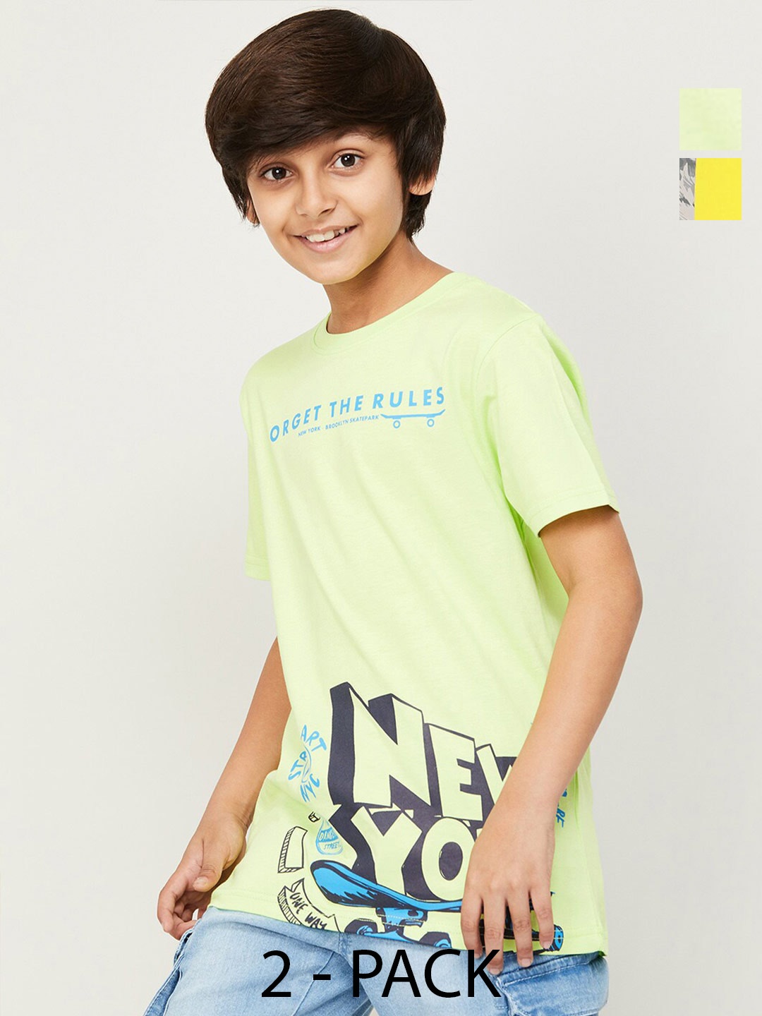 Fame Forever by Lifestyle Boys Pack Of 2 Printed Pure Cotton T-Shirt, Fluorescent green
Fame Forever by Lifestyle Boys Pack Of 2 Printed Pure Cotton T-Shirt, Fluorescent green