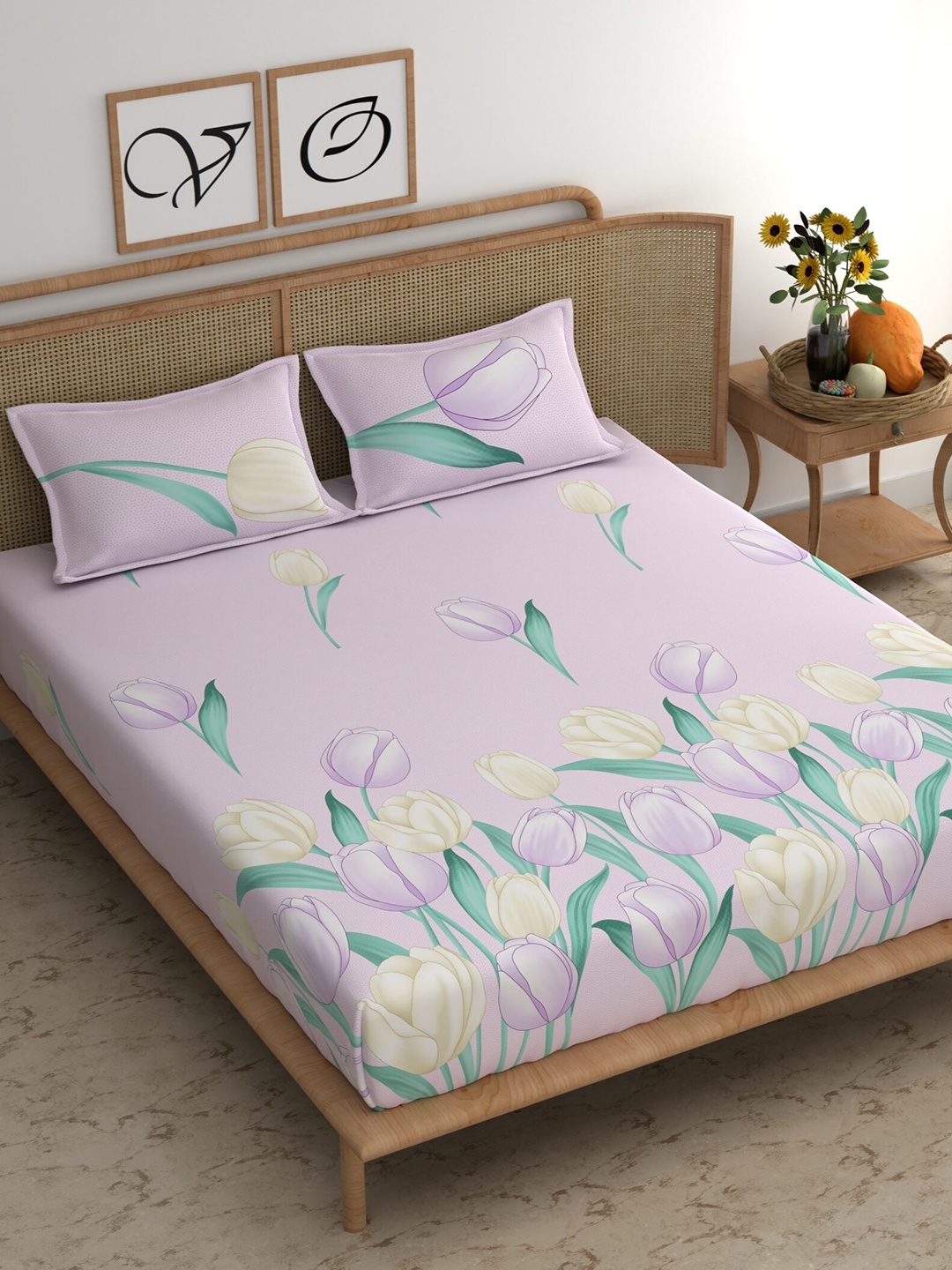 CHHAVI INDIA Purple & Cream-Coloured Floral 210 TC Queen Bedsheet with 2 Pillow Covers
CHHAVI INDIA Purple & Cream-Coloured Floral 210 TC Queen Bedsheet with 2 Pillow Covers