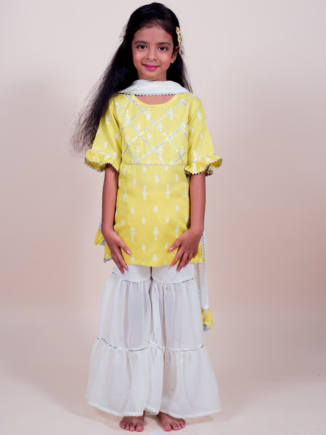 Little Carrot Girls Ethnic Motifs Printed Gotta Patti Kurti With Sharara & Dupatta, Lime green
Little Carrot Girls Ethnic Motifs Printed Gotta Patti Kurti With Sharara & Dupatta, Lime green
