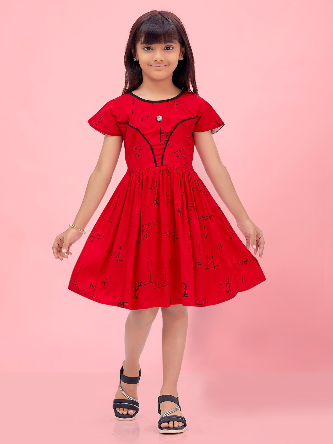 Aarika Girls Abstract Printed Cap Sleeve Fit & Flare Dress, Maroon 
Aarika Girls Abstract Printed Cap Sleeve Fit & Flare Dress, Maroon