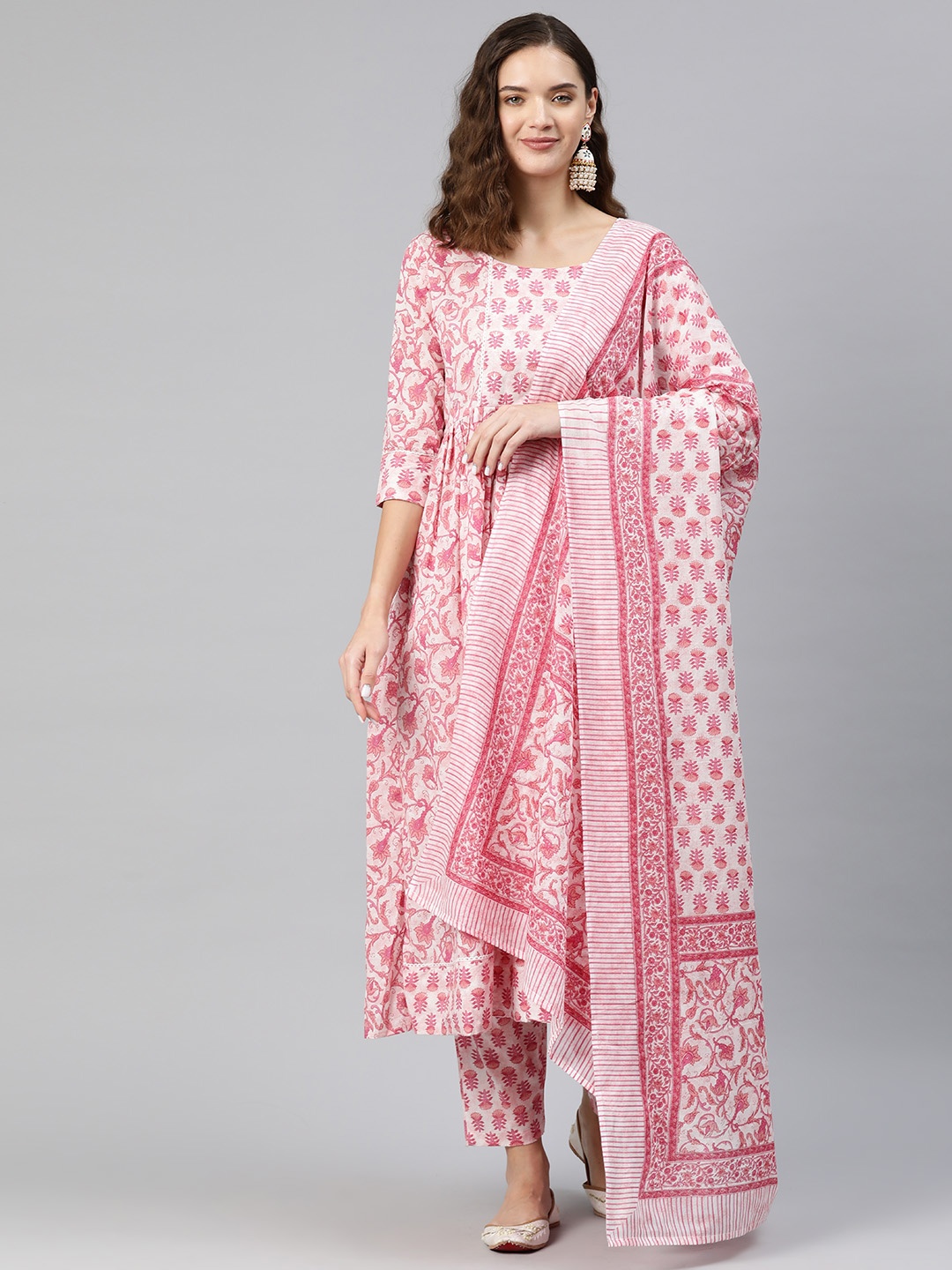 Readiprint Fashions Floral Printed Pleated Sequinned Cotton Kurta with Palazzos & Dupatta, Pink
Readiprint Fashions Floral Printed Pleated Sequinned Cotton Kurta with Palazzos & Dupatta, Pink