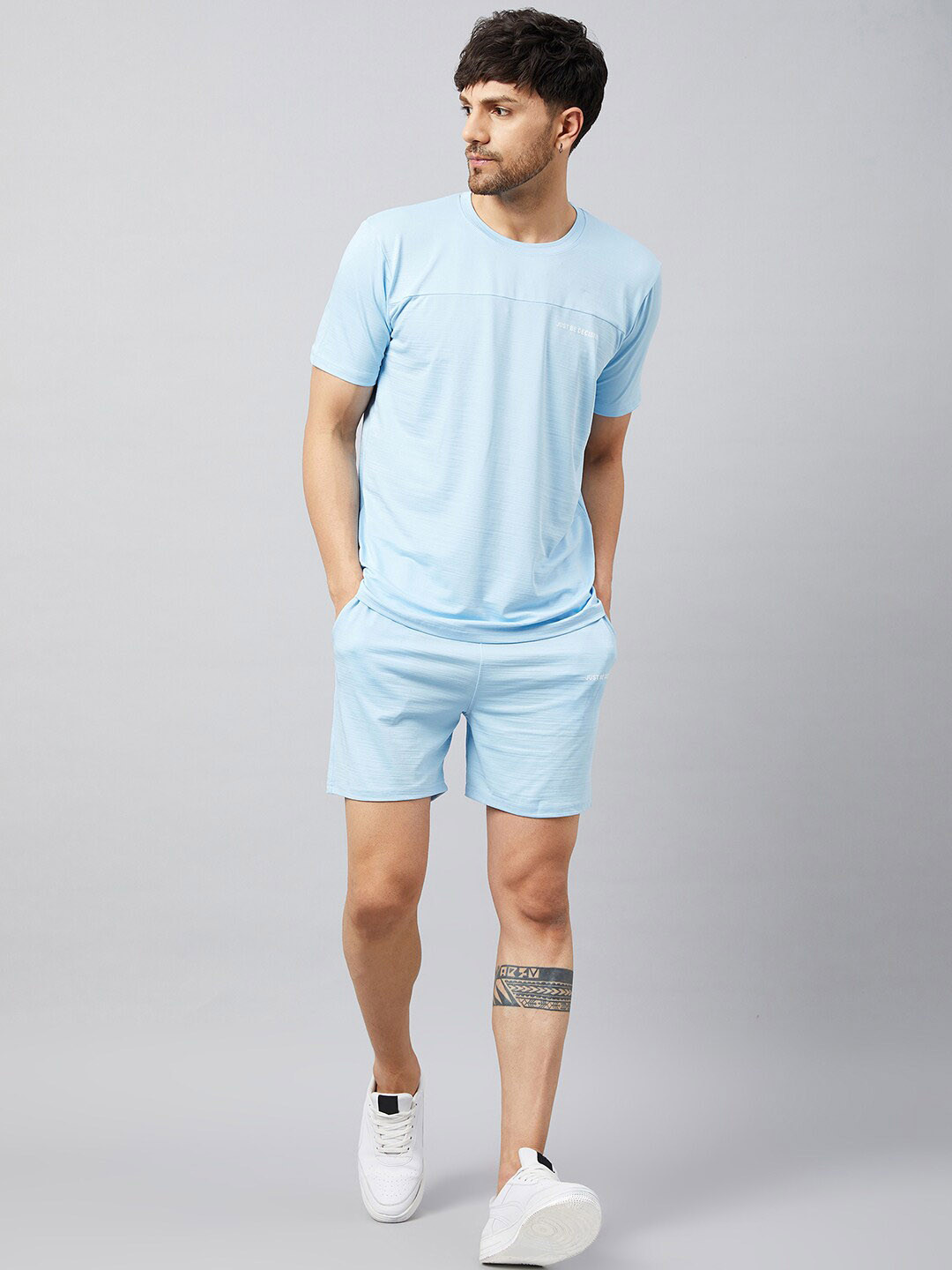 CHROME & CORAL Men Printed T-shirt with Shorts, Blue
CHROME & CORAL Men Printed T-shirt with Shorts, Blue