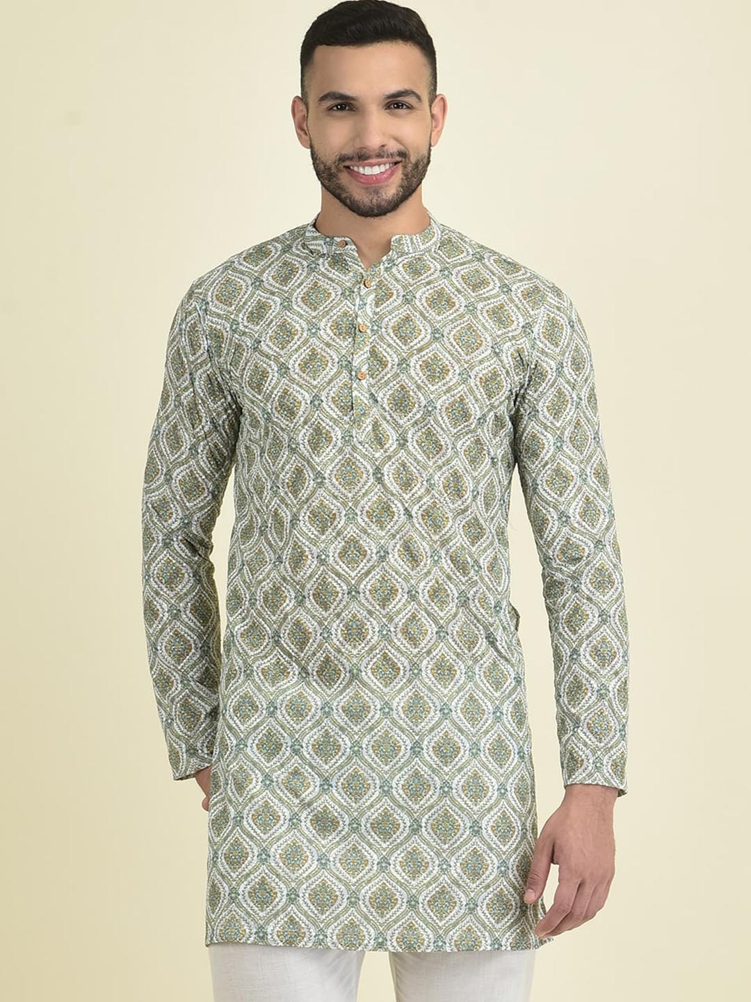 DEYANN Ethnic Motifs Embroidered Mandarin Collar Straight Kurta, Off white