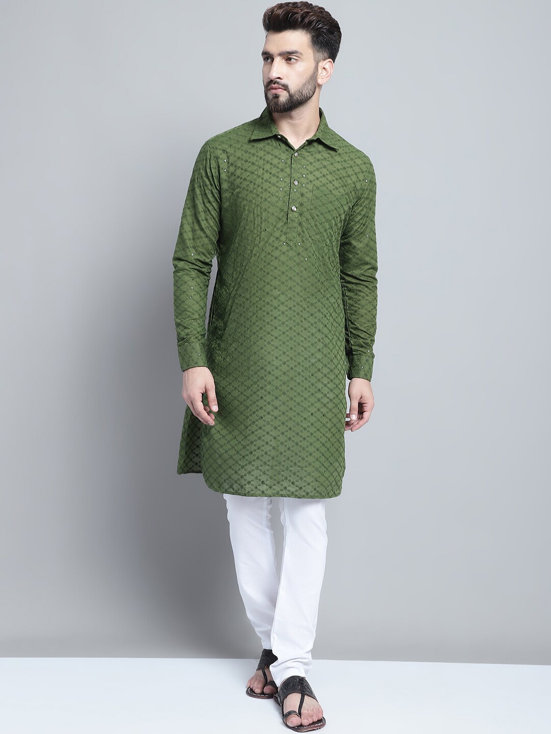 TREEMODA Floral Embroidered Mandarin Collar Pure Cotton Straight Kurta With Pyjamas, Olive
TREEMODA Floral Embroidered Mandarin Collar Pure Cotton Straight Kurta With Pyjamas, Olive