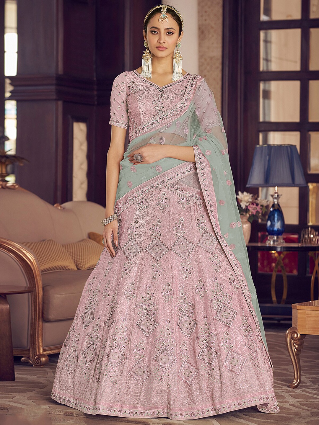 ODETTE Embroidered Thread Work Semi-Stitched Lehenga & Unstitched Blouse With Dupatta, Pink
ODETTE Embroidered Thread Work Semi-Stitched Lehenga & Unstitched Blouse With Dupatta, Pink