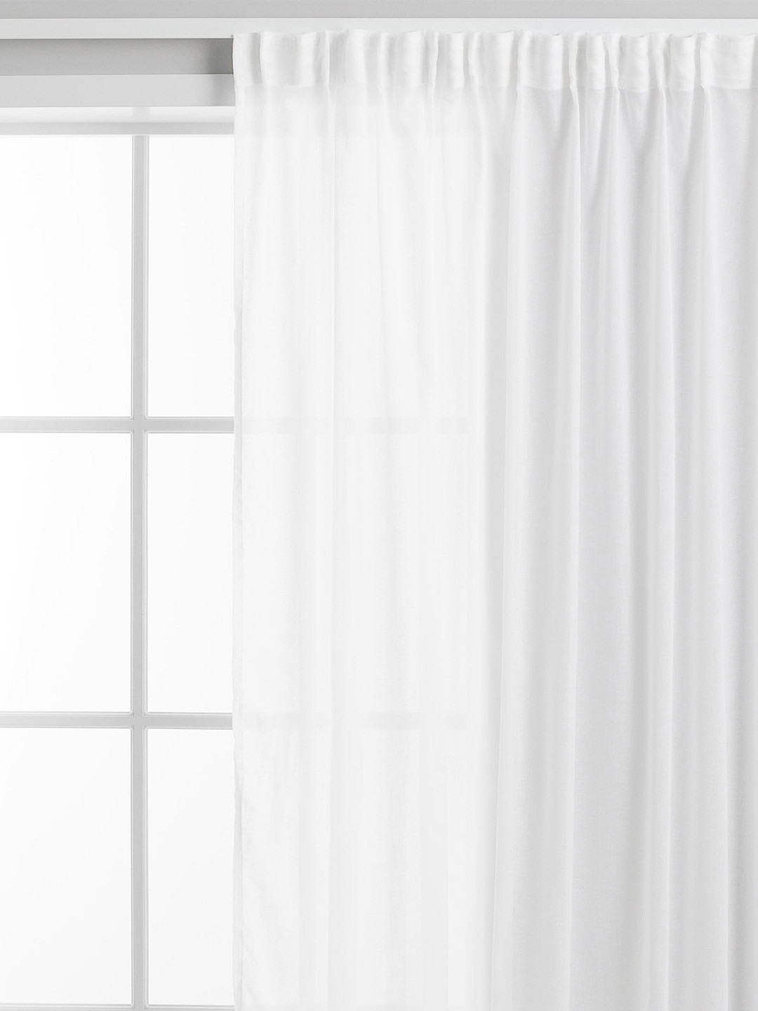 H&M White Wide Multiway Curtain Length
H&M White Wide Multiway Curtain Length