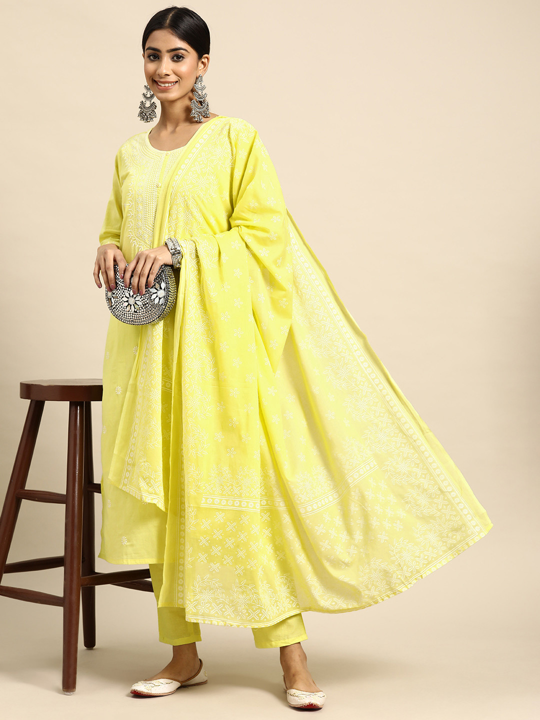 Sangria Floral Embroidered Thread Work Pure Cotton Kurta with Trousers & Dupatta, Yellow
Sangria Floral Embroidered Thread Work Pure Cotton Kurta with Trousers & Dupatta, Yellow