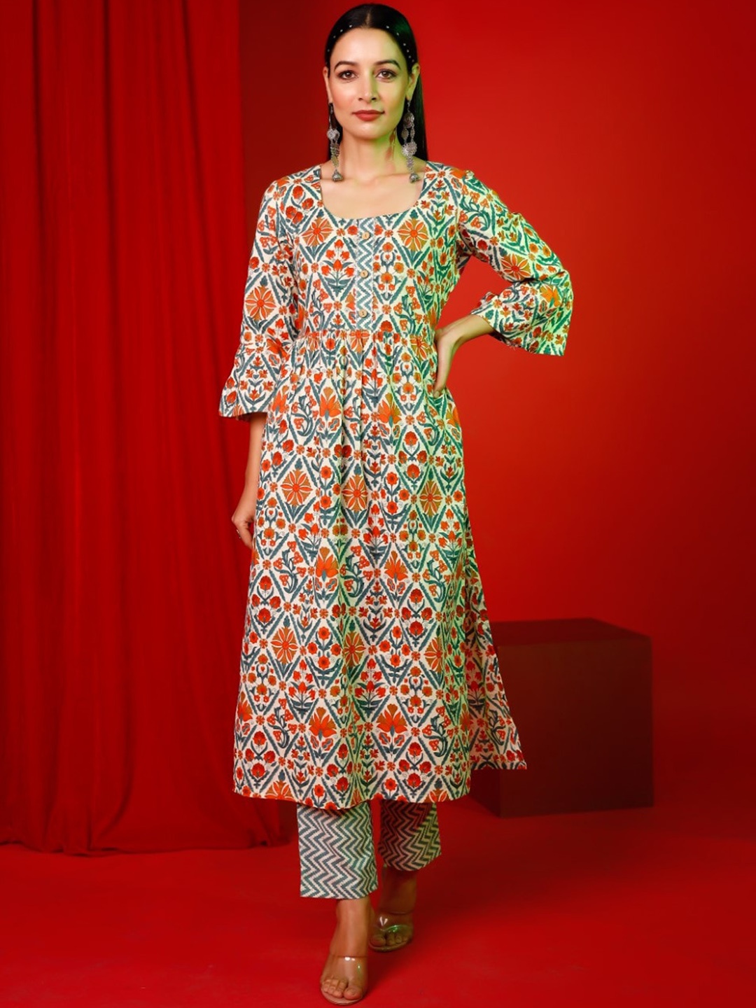 PHEETA Floral Printed Bell Sleeves Gotta Patti Anarkali Pure Cotton Kurta with Trousers, Cream
PHEETA Floral Printed Bell Sleeves Gotta Patti Anarkali Pure Cotton Kurta with Trousers, Cream