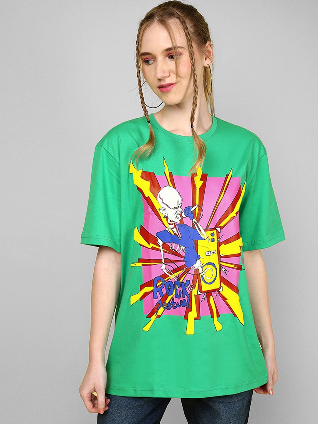 JUNEBERRY Graphic Printed Drop Shoulder Sleeves Bio Finish Cotton Oversized T-shirt, Green
JUNEBERRY Graphic Printed Drop Shoulder Sleeves Bio Finish Cotton Oversized T-shirt, Green