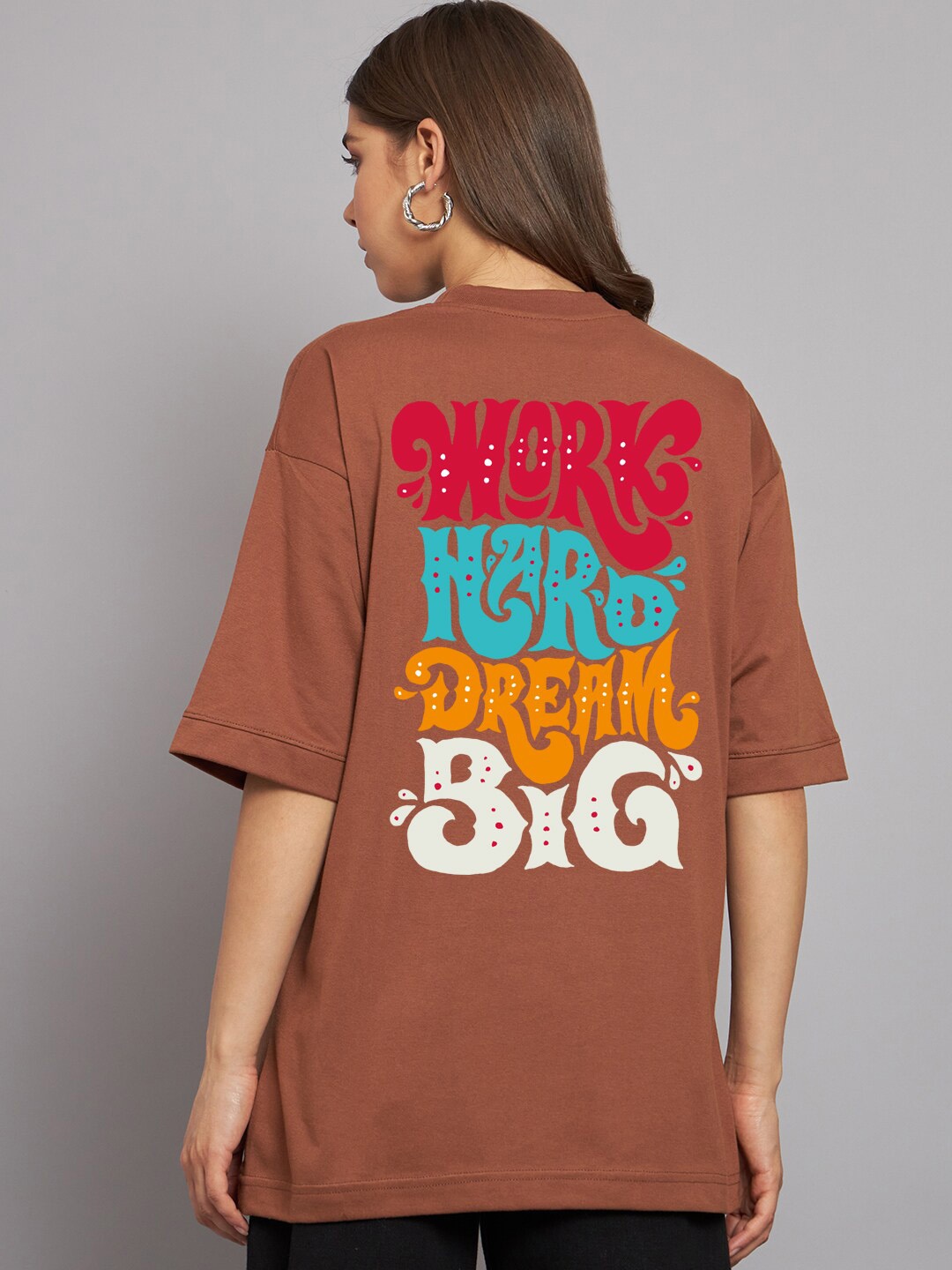 Imsa Moda Typography Printed Drop-Shoulder Sleeves Cotton Oversized T-Shirt, Coffee brown
Imsa Moda Typography Printed Drop-Shoulder Sleeves Cotton Oversized T-Shirt, Coffee brown