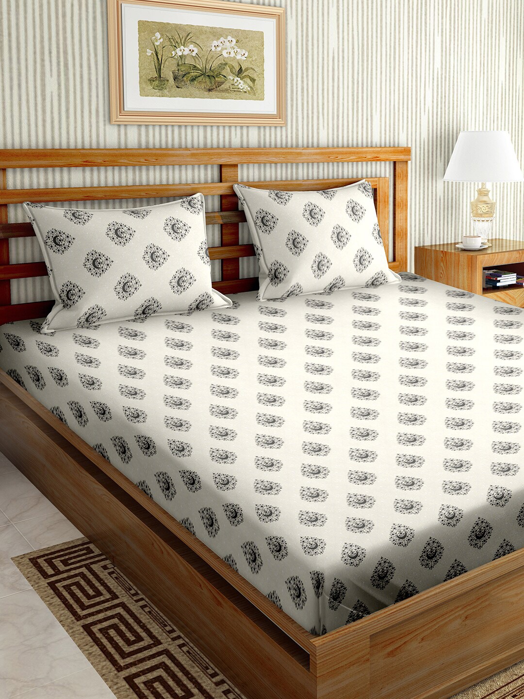 BELLA CASA Stella Collection Green Printed Cotton 180 TC King Bedsheet & 2 Pillow Covers
BELLA CASA Stella Collection Green Printed Cotton 180 TC King Bedsheet & 2 Pillow Covers