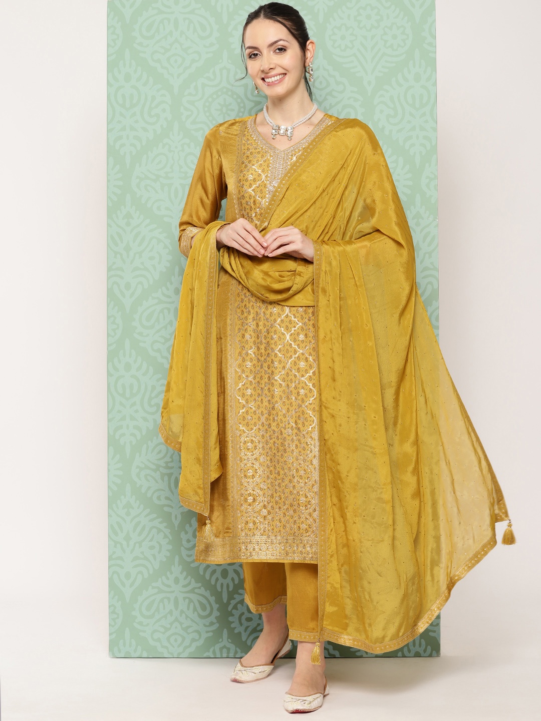 Libas Ethnic Motifs Printed Gotta Patti Detail Straight Kurta with Trousers & Dupatta, Mustard
Libas Ethnic Motifs Printed Gotta Patti Detail Straight Kurta with Trousers & Dupatta, Mustard