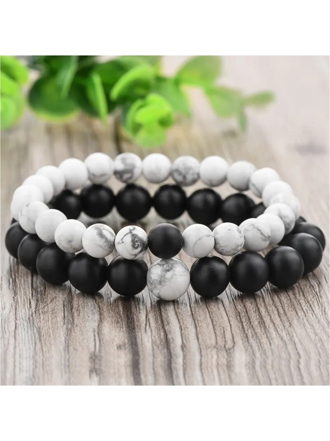 MEENAZ Unisex Set Of 2 Silver-Plated Magnetic Couple Adjustable Elasticated Bracelets
MEENAZ Unisex Set Of 2 Silver-Plated Magnetic Couple Adjustable Elasticated Bracelets