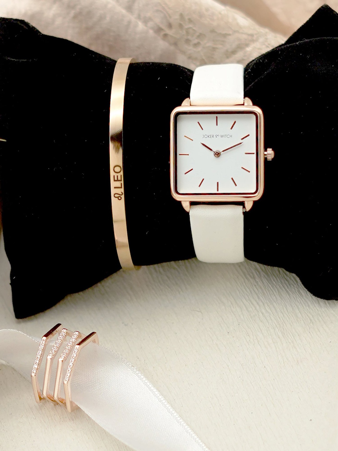 JOKER & WITCH Women Love Letter Leo Love Triangle Jewellery & Watch Gift Set JWLT163, White
JOKER & WITCH Women Love Letter Leo Love Triangle Jewellery & Watch Gift Set JWLT163, White