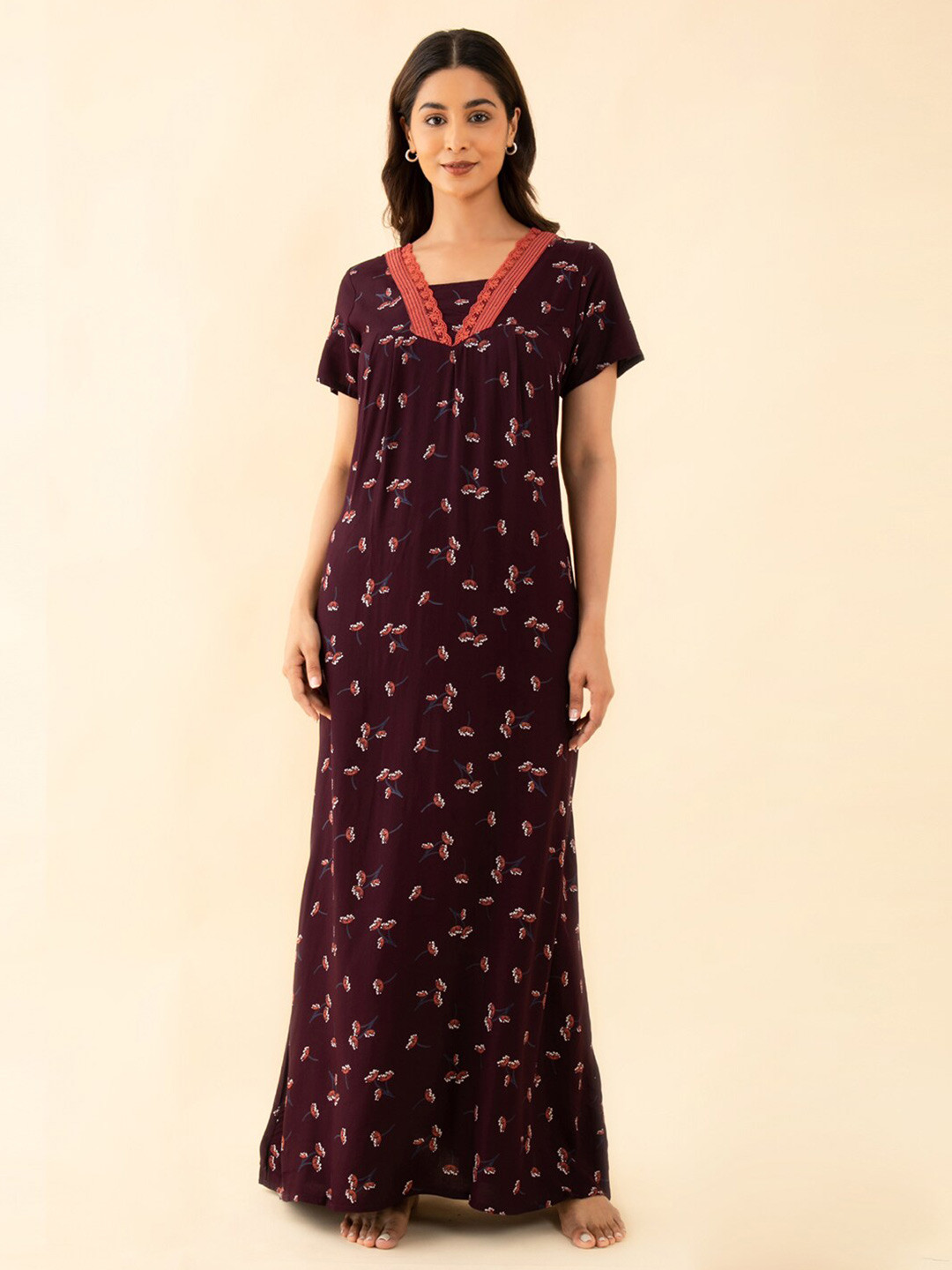 Maybell Floral Printed Maxi Nightdress, Maroon
Maybell Floral Printed Maxi Nightdress, Maroon