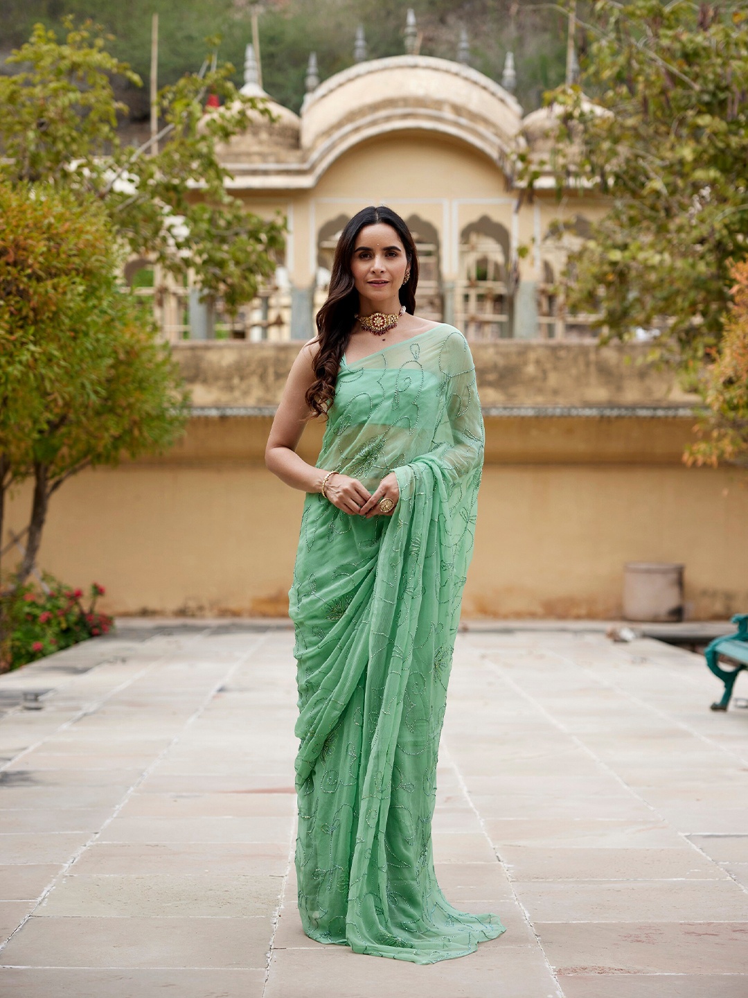 Geroo Jaipur Floral Embroidered Bead Work Pure Chiffon Saree With Blouse Piece, Green
Geroo Jaipur Floral Embroidered Bead Work Pure Chiffon Saree With Blouse Piece, Green