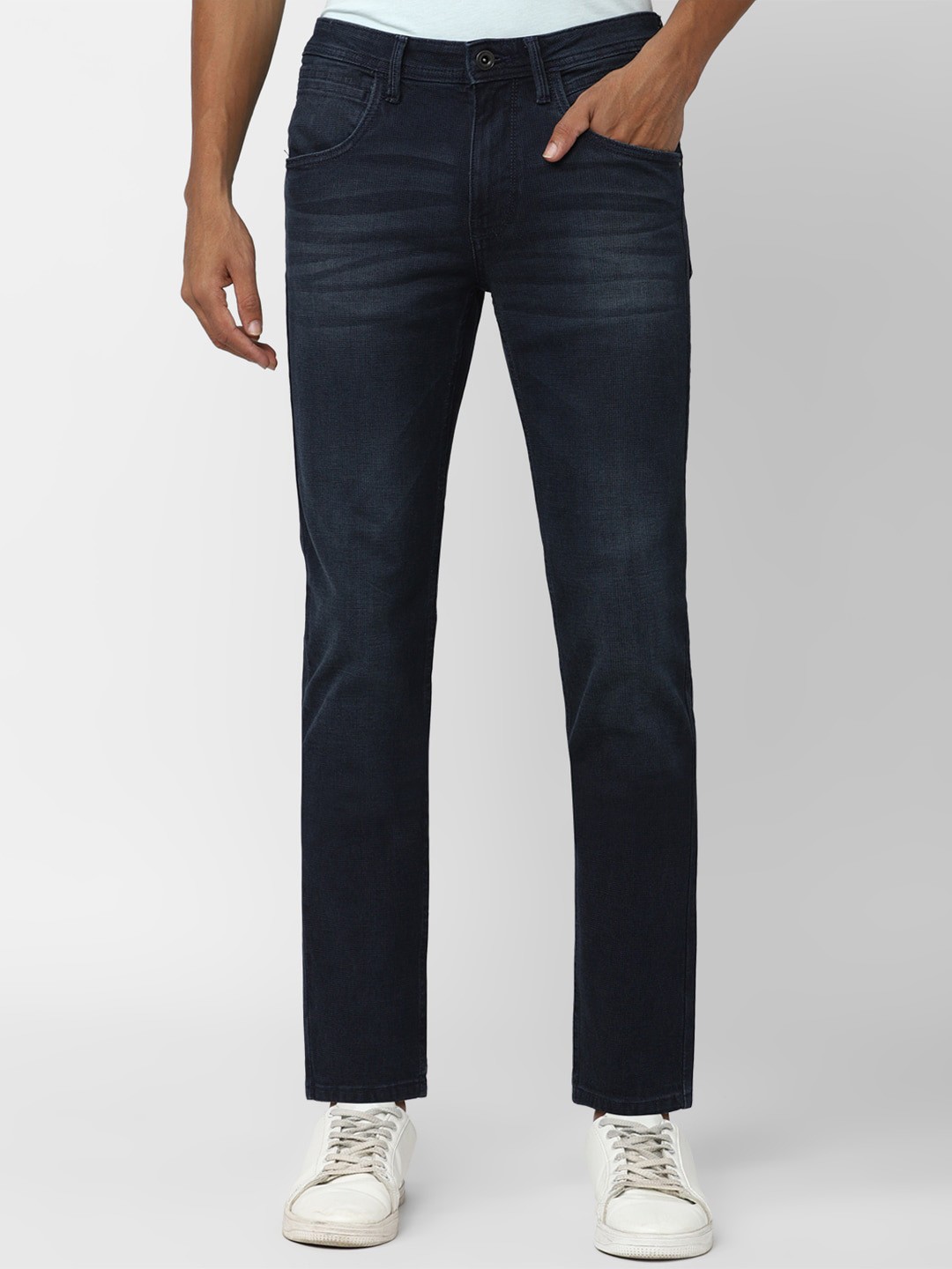 VAN HEUSEN DENIM LABS Men Slim Fit Light Fade Clean Look Stretchable Jeans, Navy blue
VAN HEUSEN DENIM LABS Men Slim Fit Light Fade Clean Look Stretchable Jeans, Navy blue