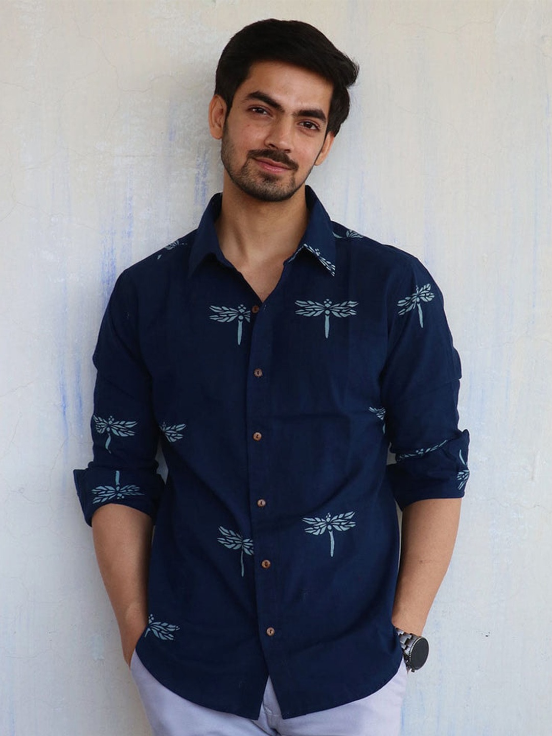 LAKAALA Conversational Printed Premium Spread Collar Cotton Regular Fit Casual Shirt, Blue
LAKAALA Conversational Printed Premium Spread Collar Cotton Regular Fit Casual Shirt, Blue