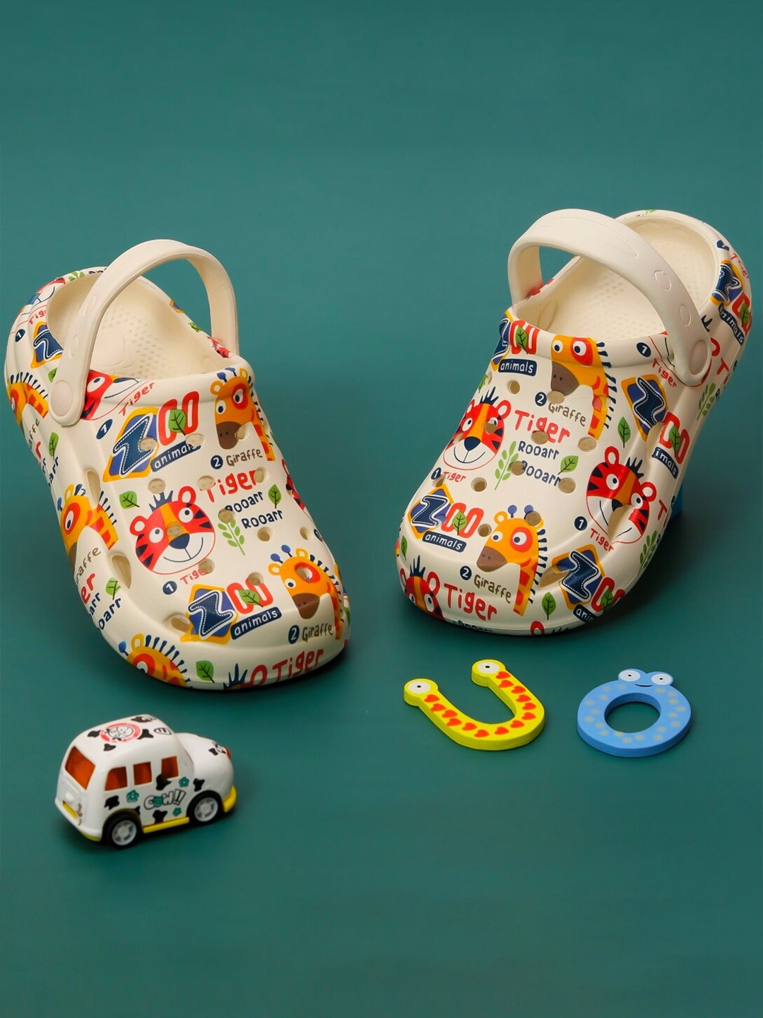 Yellow Bee Boys Printed Clogs, Off white