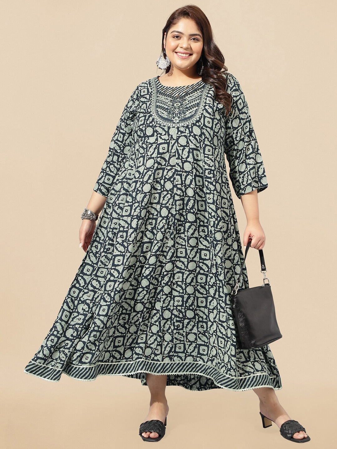 MIRCHI FASHION Navy Blue Plus Size Abstract Printed Embellished Empire Ethnic Dress
MIRCHI FASHION Navy Blue Plus Size Abstract Printed Embellished Empire Ethnic Dress