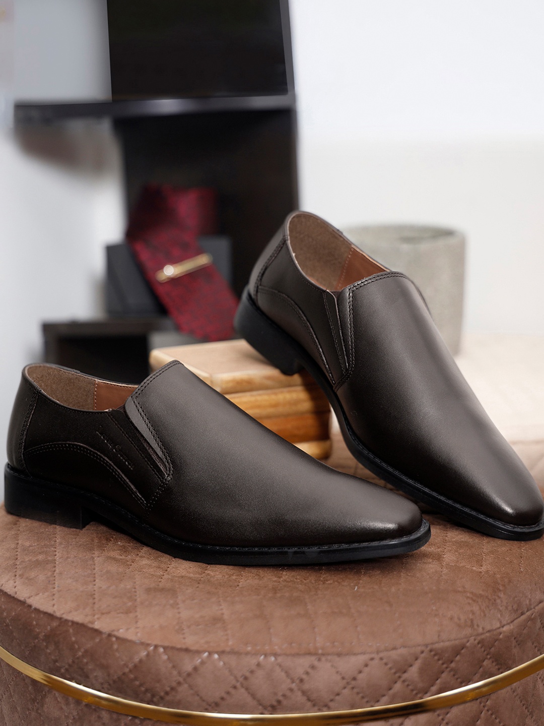 LOUIS STITCH Men Brunette Brown Premium Italian Leather Formal Slip-On Shoes, Coffee brown
LOUIS STITCH Men Brunette Brown Premium Italian Leather Formal Slip-On Shoes, Coffee brown