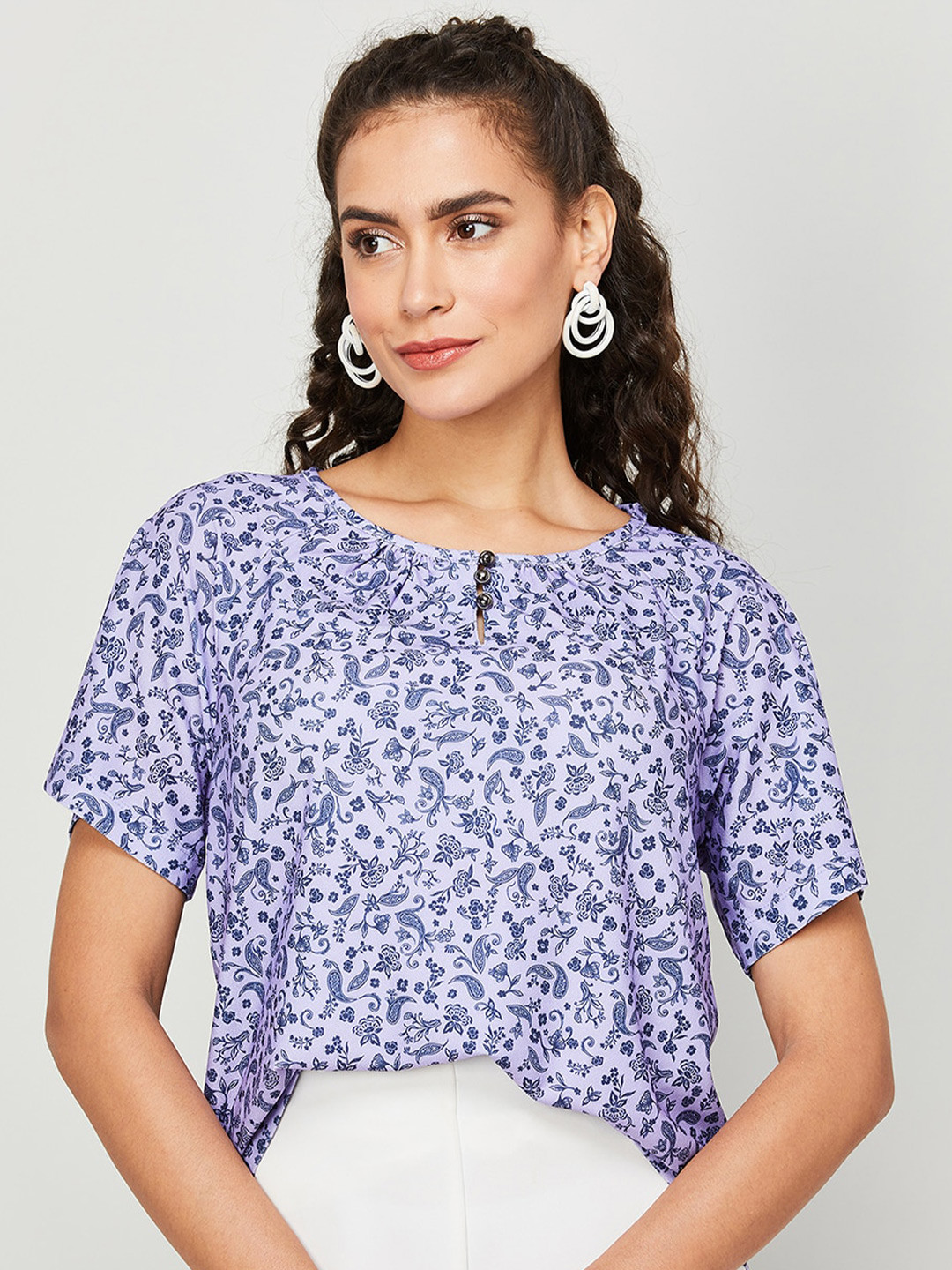 CODE by Lifestyle Ethnic Motifs Printed Raglan Sleeves Top, Purple
CODE by Lifestyle Ethnic Motifs Printed Raglan Sleeves Top, Purple