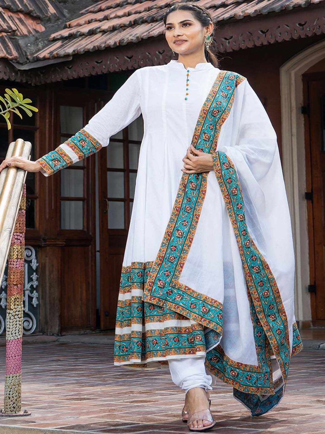 WEAVLLITE Block Printed Mandarin Collar Pure Cotton Anarkali Kurta with Churidar & Dupatta, White
WEAVLLITE Block Printed Mandarin Collar Pure Cotton Anarkali Kurta with Churidar & Dupatta, White