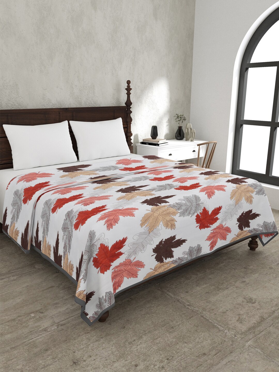 

JAIPUR FABRIC Maple Leaf Red & White Mild Winter 120 GSM Cotton Double Bed Dohar