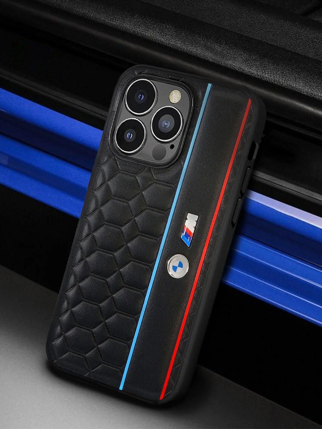 TREEMODA Hexagonal Tricolor Stitching Striped Leather iPhone 14 Pro Max Back Case, Black
TREEMODA Hexagonal Tricolor Stitching Striped Leather iPhone 14 Pro Max Back Case, Black