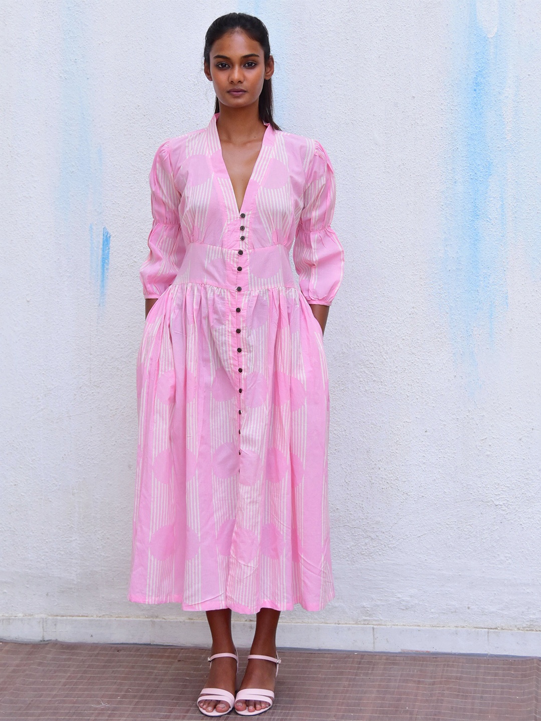 Chidiyaa Geometric Printed Puff Sleeves Cotton Fit & Flare Midi Dress, Pink
Chidiyaa Geometric Printed Puff Sleeves Cotton Fit & Flare Midi Dress, Pink