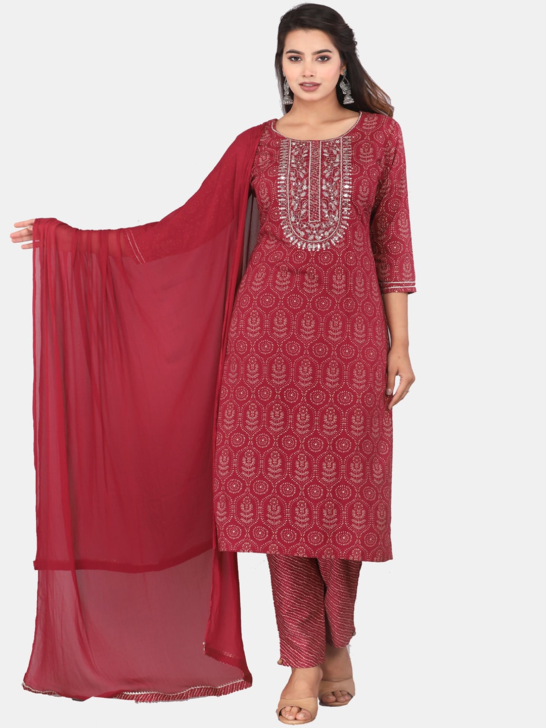 HIGHLIGHT FASHION EXPORT Ethnic Motifs Printed Thread Work Kurta & Trousers with Dupatta, Maroon
HIGHLIGHT FASHION EXPORT Ethnic Motifs Printed Thread Work Kurta & Trousers with Dupatta, Maroon